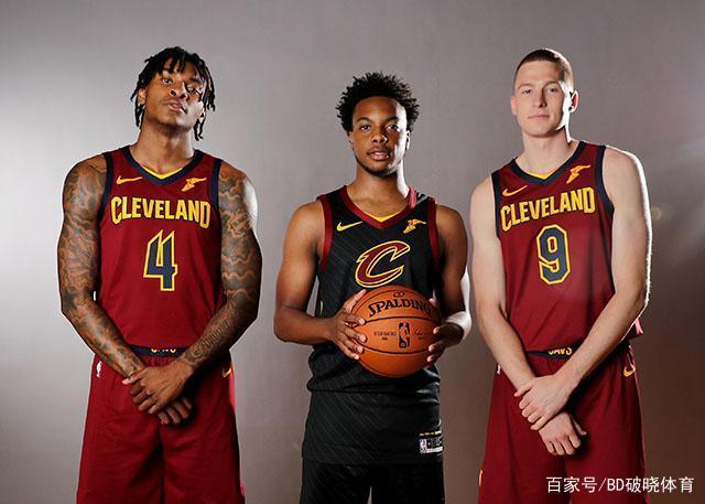 另一方面 另一方面