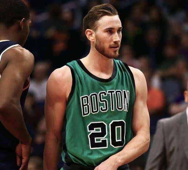 NBA战报：波尔津吉斯29分7板，老鹰115-98轻取鹈鹕