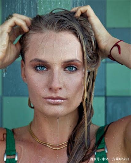 博彩业从地方走向集中化的过程（博彩业由地方化迈向集中化的历程）