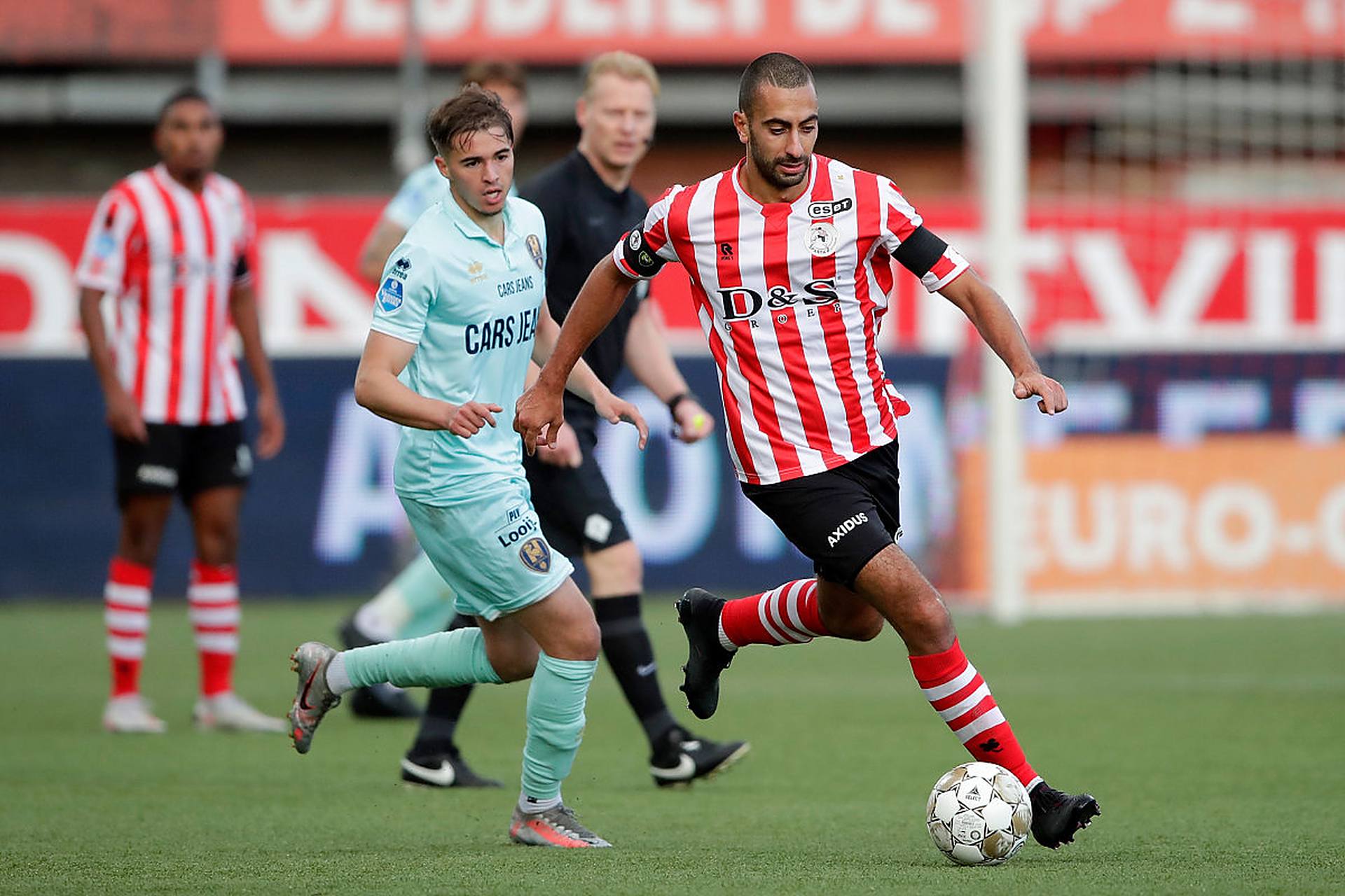 由站位创造 由站位创造